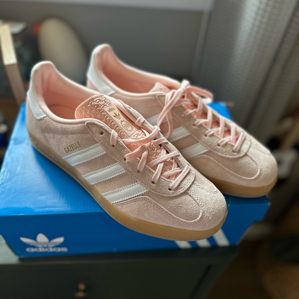 Adidas Gazelle (Women’s) - 8.5